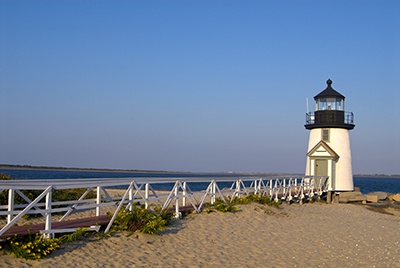 Why You Should Rent a Car on Martha’s Vineyard